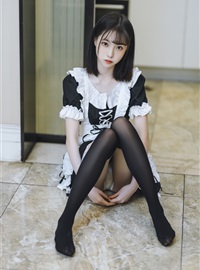 7 - Short skirt maid(10)